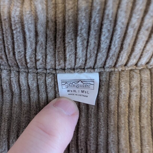 Patagonia Reversible Cotton Down Vest Men's L / Women's XL - Picture 2 of 5